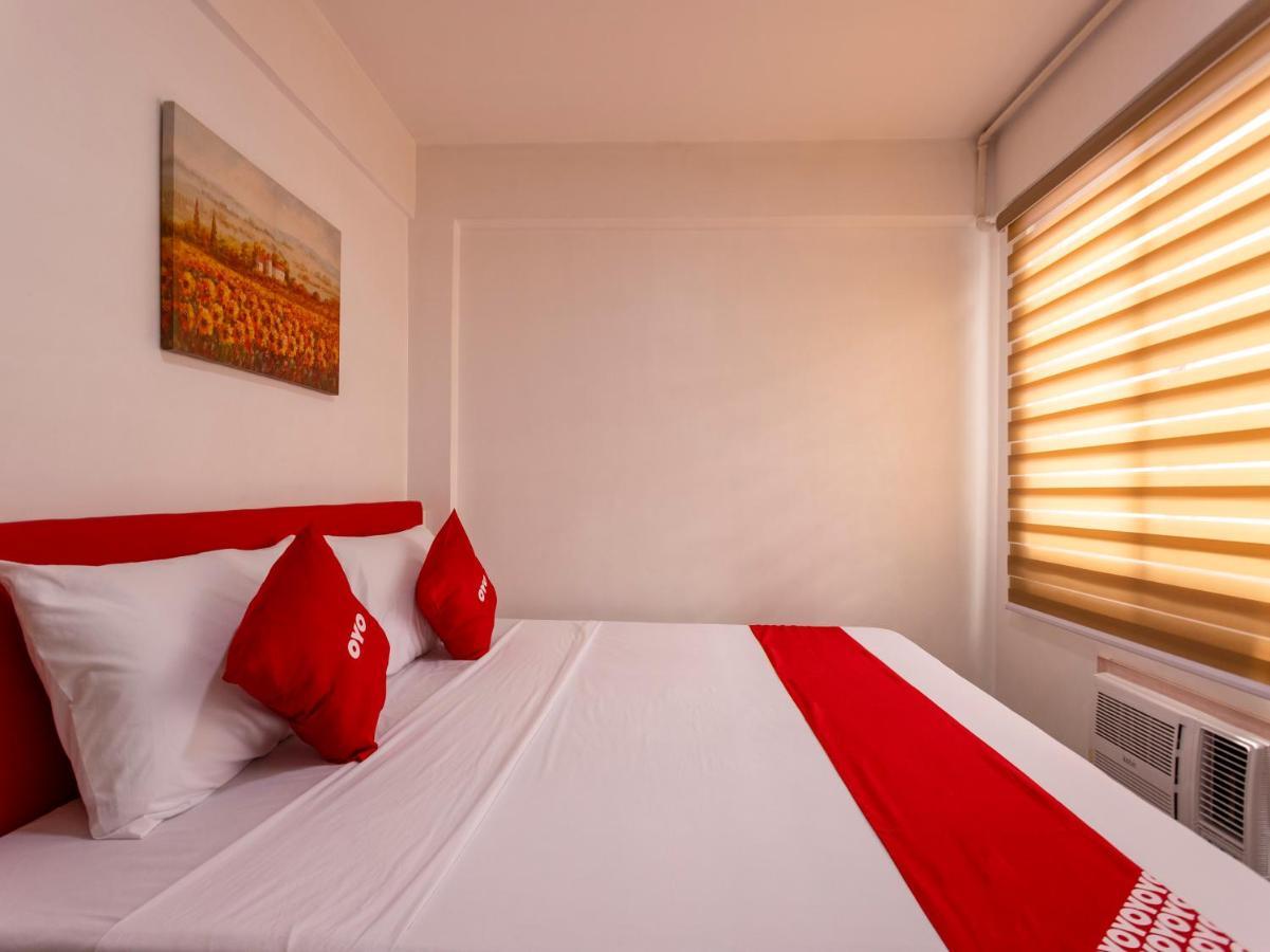 Capital O 806 Pattaui Residences Taguig Exterior photo