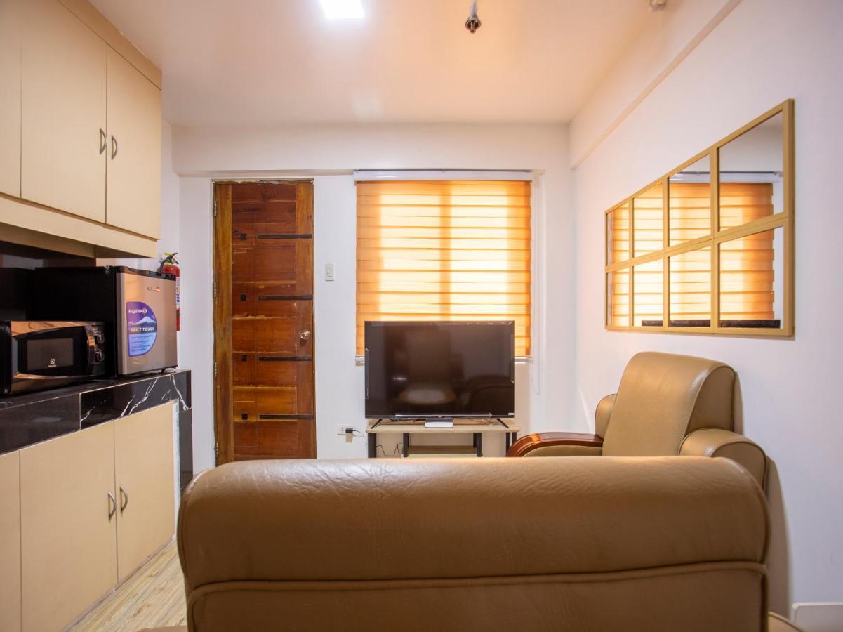 Capital O 806 Pattaui Residences Taguig Exterior photo
